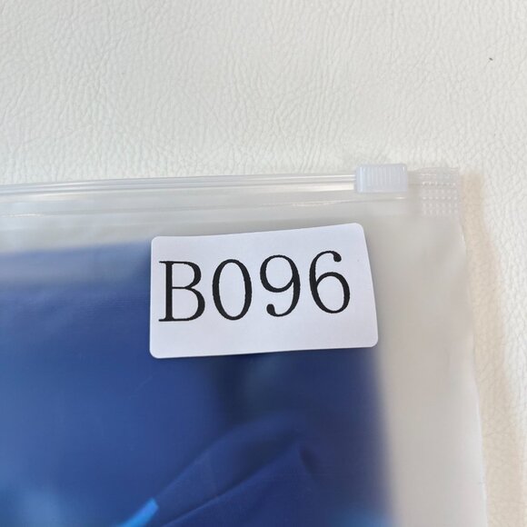 NWT Redvanly Polo Shirt Mens Geometric Bond Performance Golf Active Tech M - Picture 12 of 12